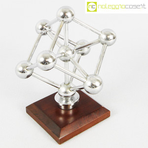 Atomium modello in metallo (1)