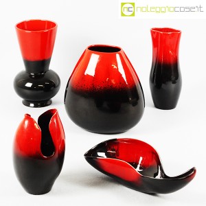 Ceramiche Franco Pozzi, set ceramiche in nero e rosso al selenio, Ambrogio Pozzi (9)